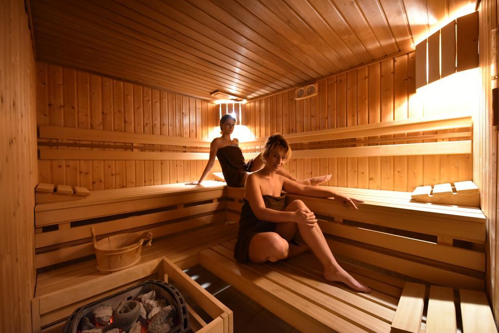 Hotel Aviator Kielce "Business Hotel Medical & Spa" Dış mekan fotoğraf