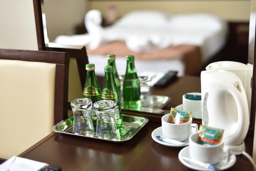 Hotel Aviator Kielce "Business Hotel Medical & Spa" Dış mekan fotoğraf